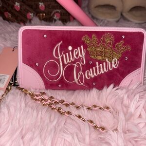 Juicy Couture LG ZA Option A Heritage Women’s Wristlet Wallet